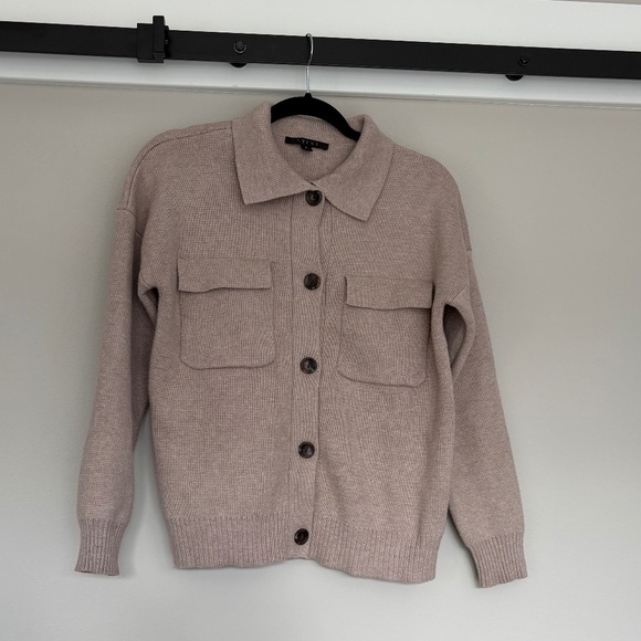 Cyrus Women’s Sweater - Picture 7 of 9